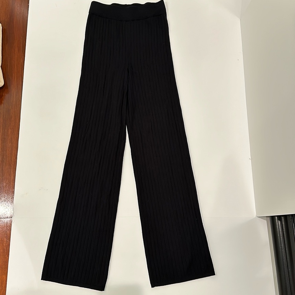 Abercrombie and Fitch Xs flare pant